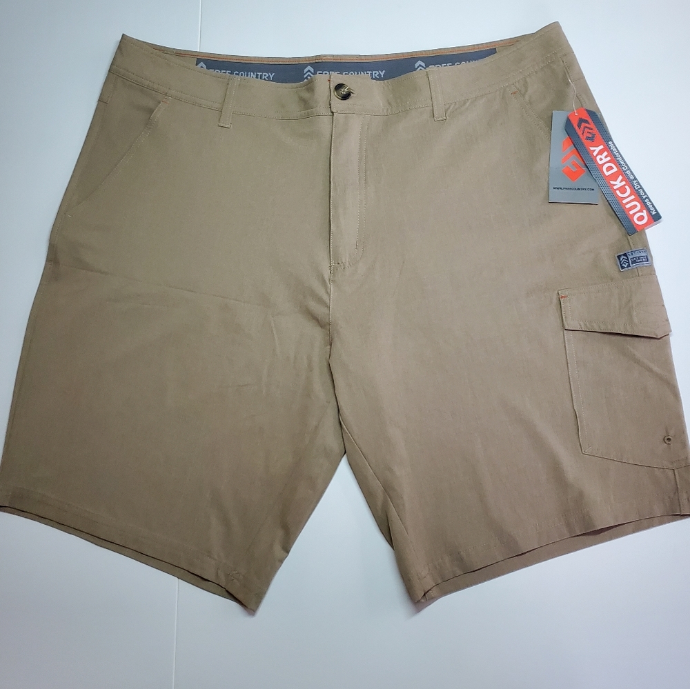 NEW Men's Free Country Quick Dry Cargo Shorts Khaki | Size 42